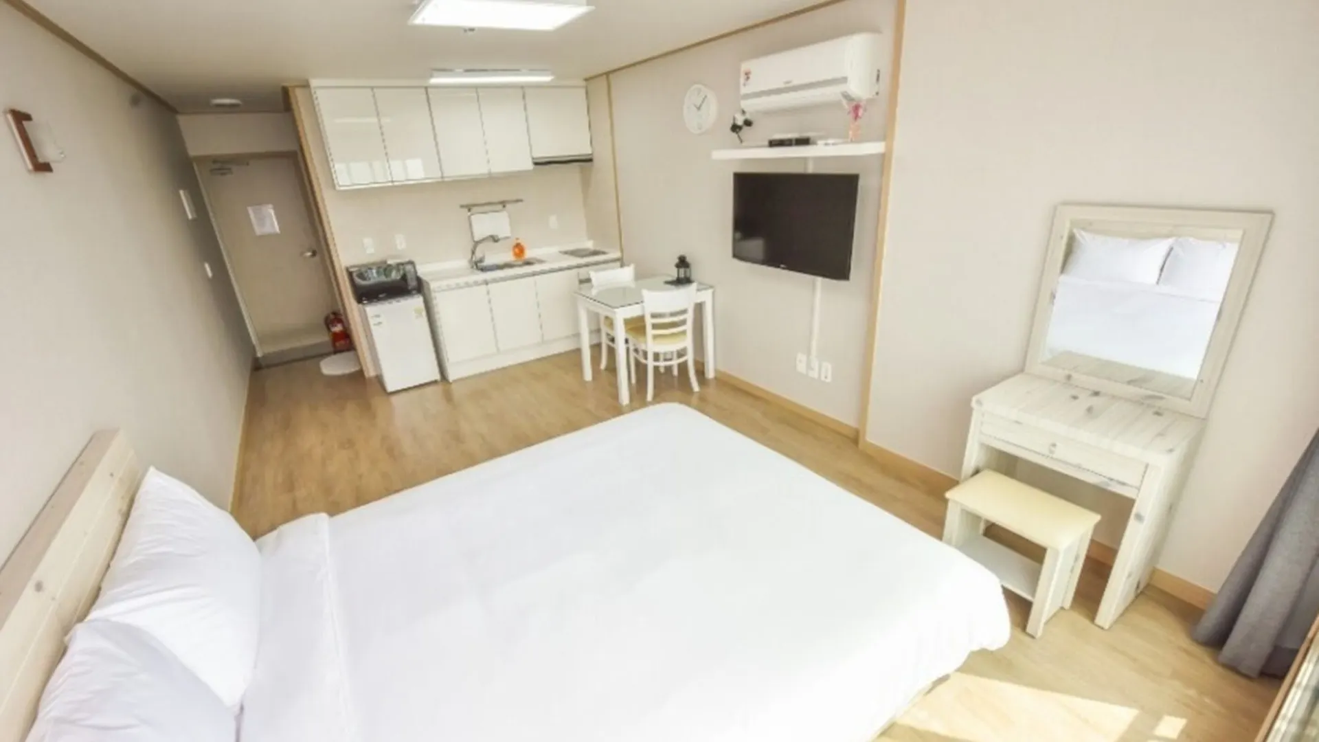 *** Hotel Jamung Pension Jeju South Korea